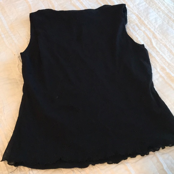 Top - Picture 2 of 3